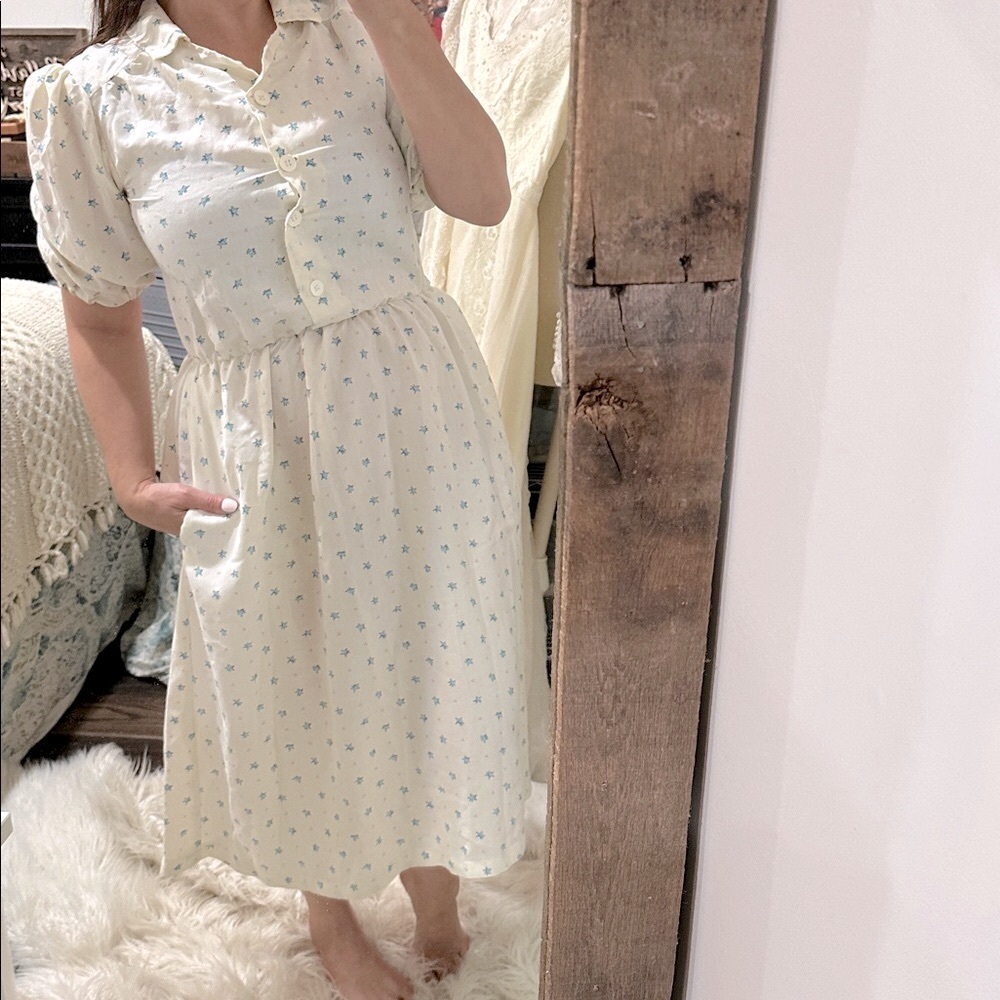 Vintage Cream Dress with Light Blue Floral Print - Picture 2 of 5